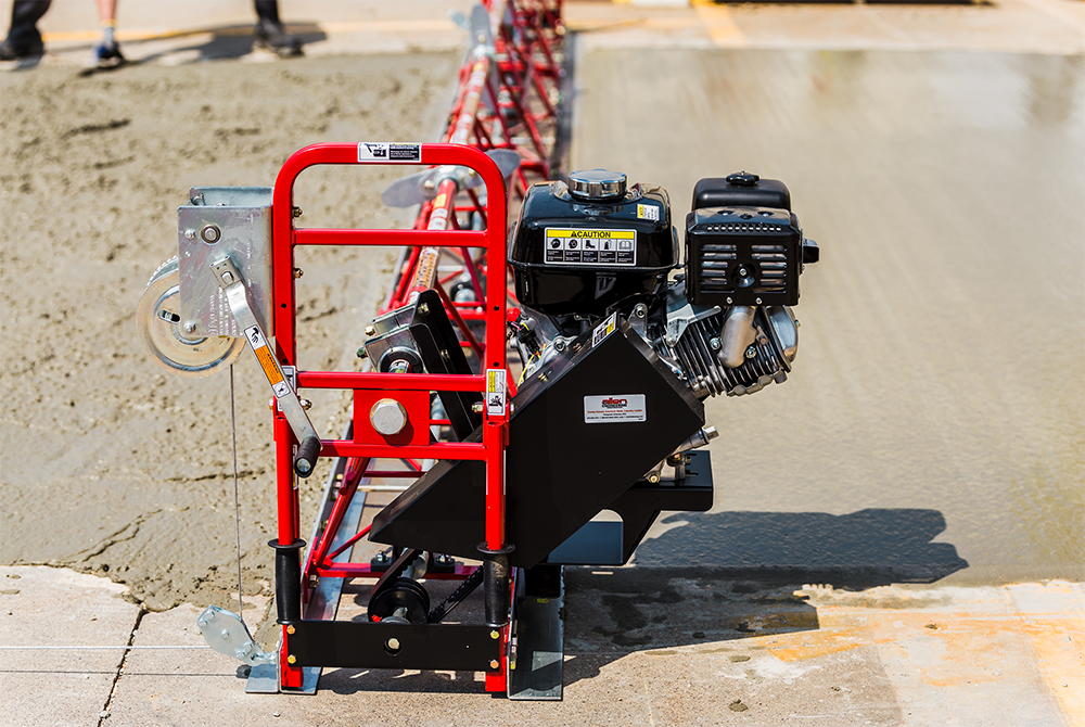 Allen Steel Engine-Driven Truss Screed | SE12